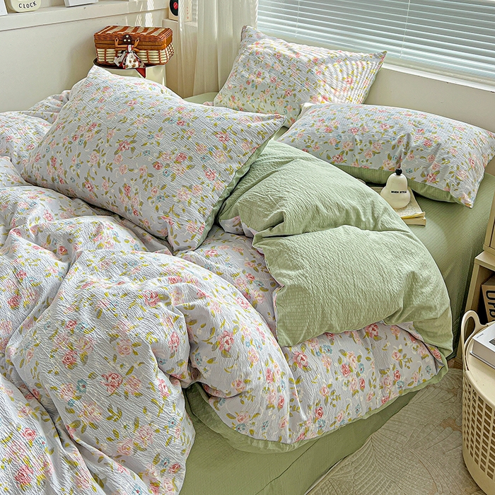 91家纺网 家纺一手货源 找家纺 金梦拉家纺 2025新款提花纱布棉双层纱皱皱纱四件套 绿茵