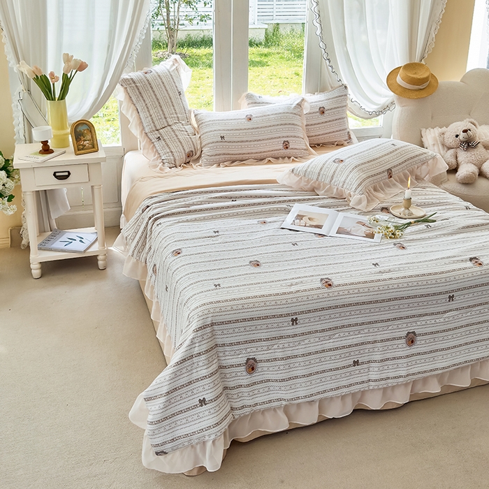 91家纺网 家纺一手货源 找家纺 梦莱斯 2025新款夏被四件套 花非花-绿