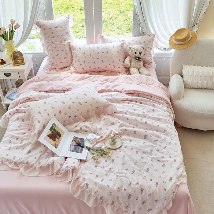 91家纺网 家纺一手货源 找家纺 梦莱斯 2025新款夏被四件套 熊宝宝-粉