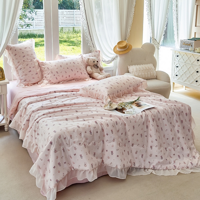 91家纺网 家纺一手货源 找家纺 梦莱斯 2025新款夏被四件套 熊宝宝-粉