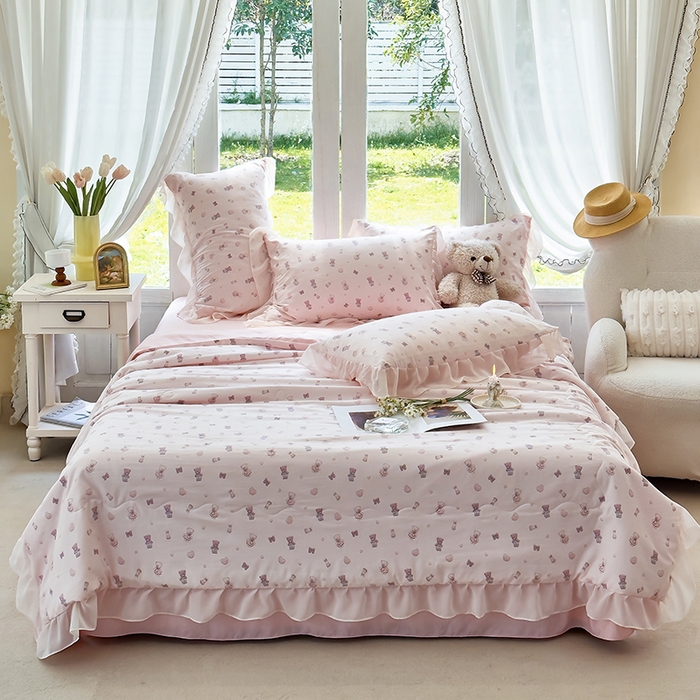 91家纺网 家纺一手货源 找家纺 梦莱斯 2025新款夏被四件套 熊宝宝-粉