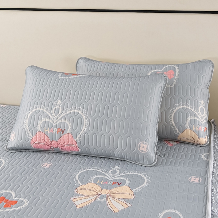 91家纺网 家纺一手货源 找家纺 牵依 2025新款胶质可拆卸床裙凉席席子 爱心蝴蝶结