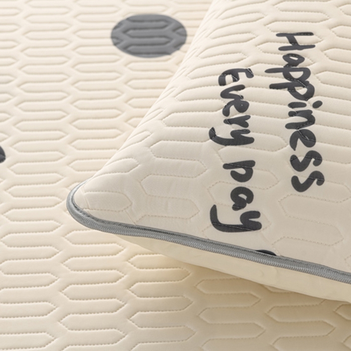 91家纺网 家纺一手货源 找家纺 牵依 2025新款胶质可拆卸床裙凉席席子 蝴蝶飞舞