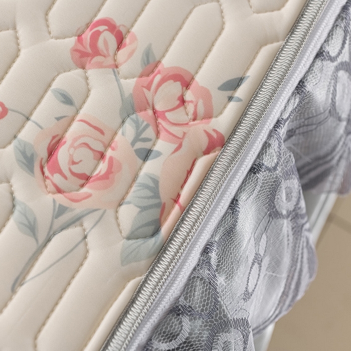 91家纺网 家纺一手货源 找家纺 牵依 2025新款胶质可拆卸床裙凉席席子 花季