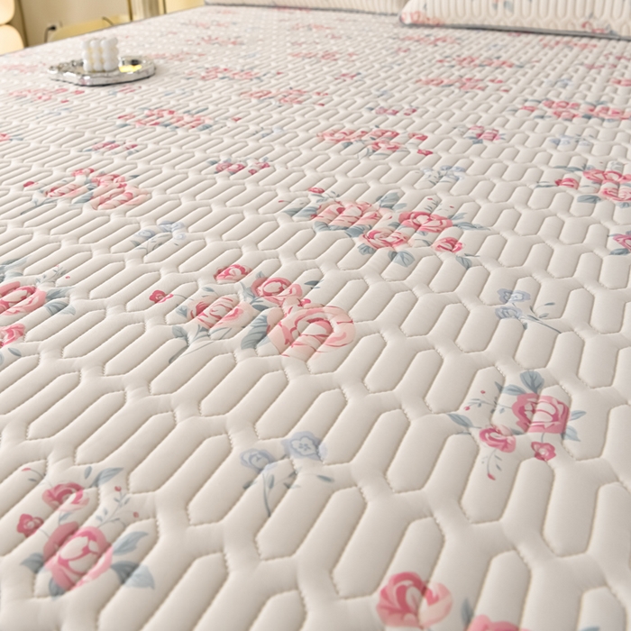 91家纺网 家纺一手货源 找家纺 牵依 2025新款胶质可拆卸床裙凉席席子 花季