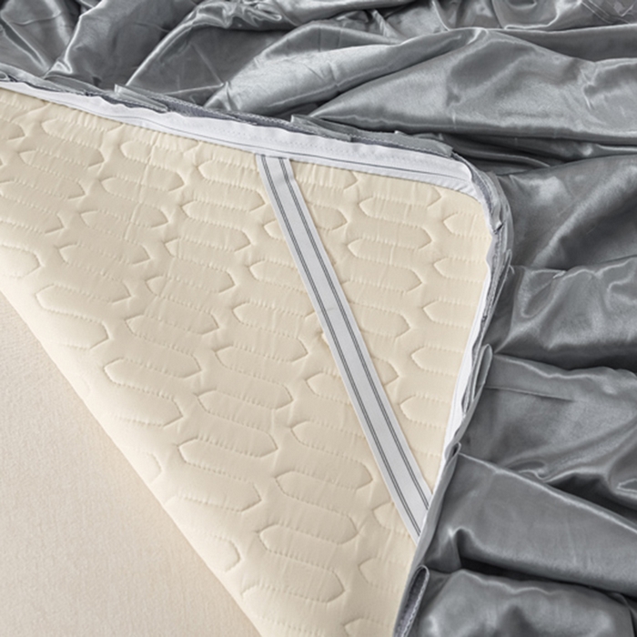 91家纺网 家纺一手货源 找家纺 牵依 2025新款胶质可拆卸床裙凉席席子 绅士灰