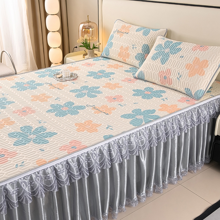 91家纺网 家纺一手货源 找家纺 牵依 2025新款胶质可拆卸床裙凉席席子 夏日如花