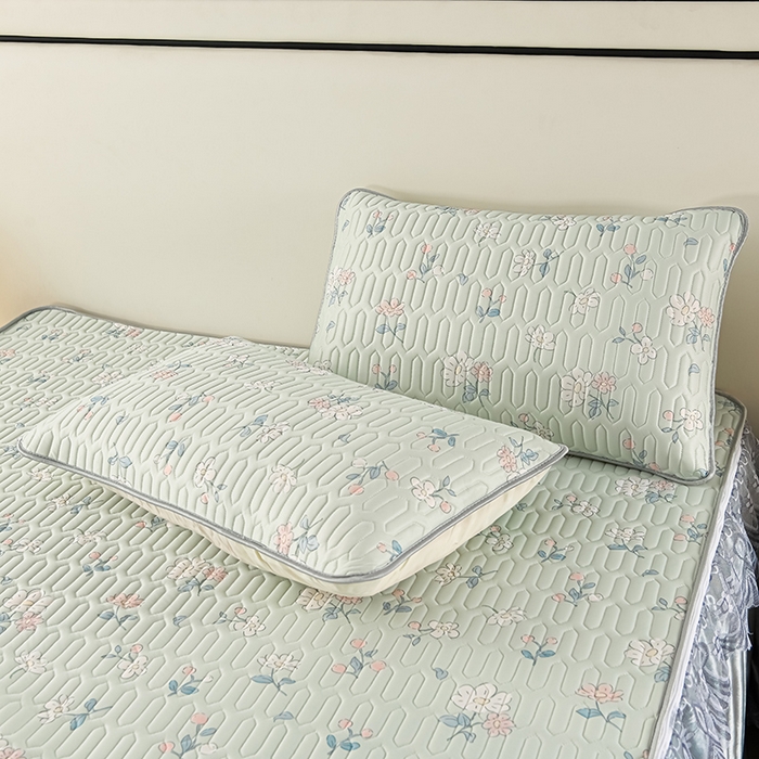 91家纺网 家纺一手货源 找家纺 牵依 2025新款胶质可拆卸床裙凉席席子 小花绿