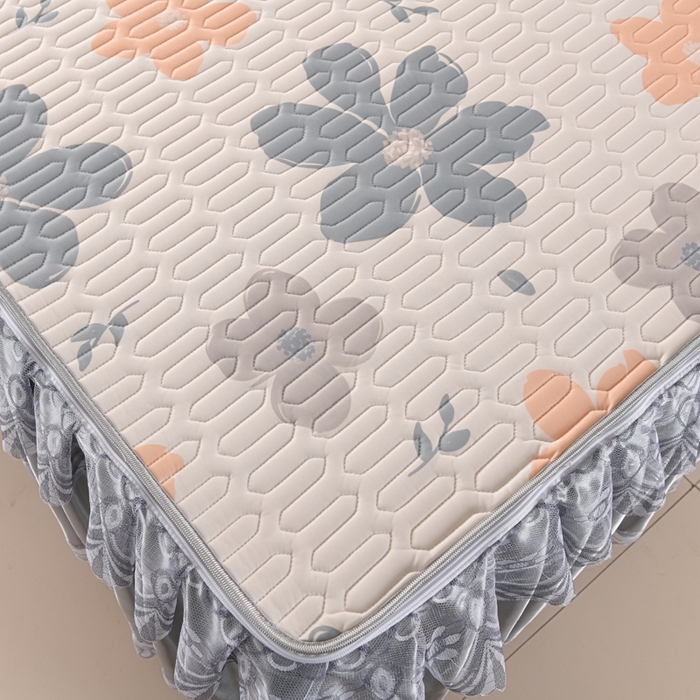 91家纺网 家纺一手货源 找家纺 牵依 2025新款胶质可拆卸床裙凉席席子 幸运花