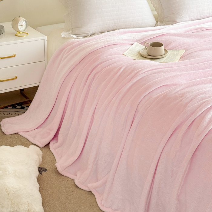 91家纺网 家纺一手货源 找家纺 （总）卡琪曼 2025新款牛奶绒抗菌防螨毛毯毯子系列