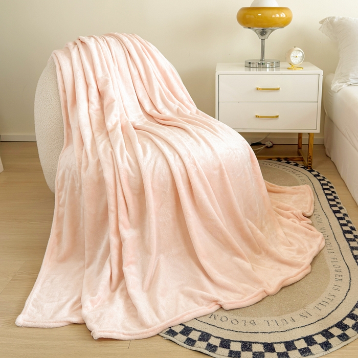 91家纺网 家纺一手货源 找家纺 （总）卡琪曼 2025新款牛奶绒抗菌防螨毛毯毯子系列