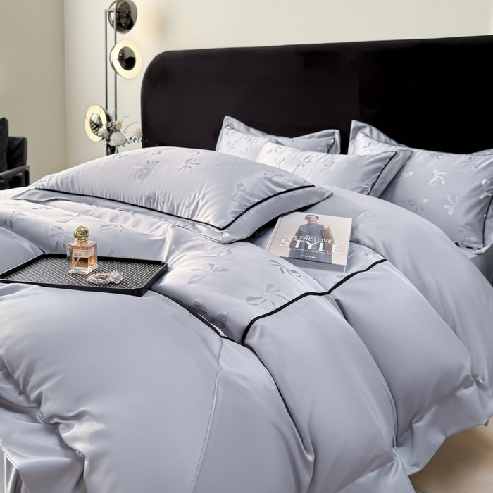 91家纺网 家纺一手货源 找家纺 狂想家 2025春夏新款亮丝提花系列四件套 伊莎高级灰