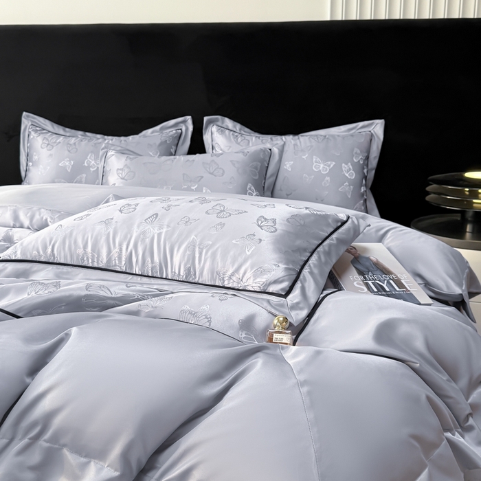 91家纺网 家纺一手货源 找家纺 狂想家 2025春夏新款亮丝提花系列四件套 洛莉高级灰