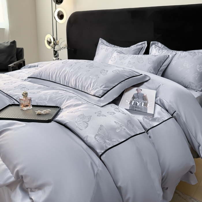 91家纺网 家纺一手货源 找家纺 狂想家 2025春夏新款亮丝提花系列四件套 洛莉高级灰