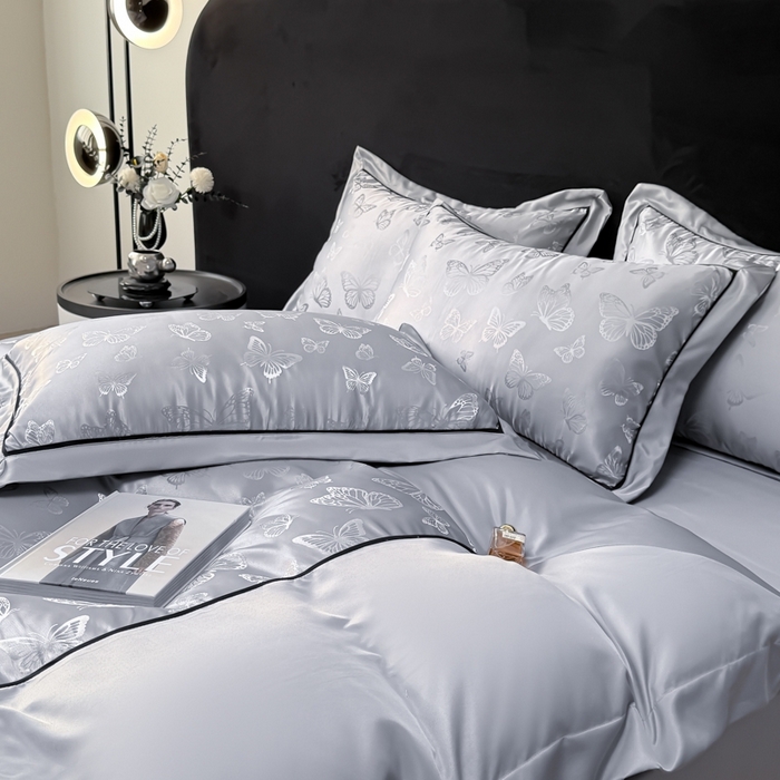 91家纺网 家纺一手货源 找家纺 狂想家 2025春夏新款亮丝提花系列四件套 洛莉高级灰