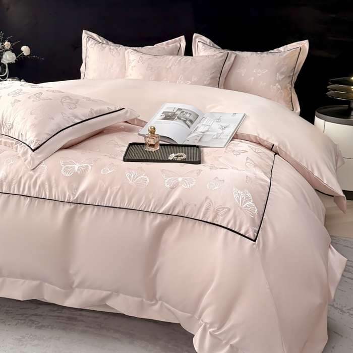 91家纺网 家纺一手货源 找家纺 狂想家 2025春夏新款亮丝提花系列四件套 洛莉轻奢粉