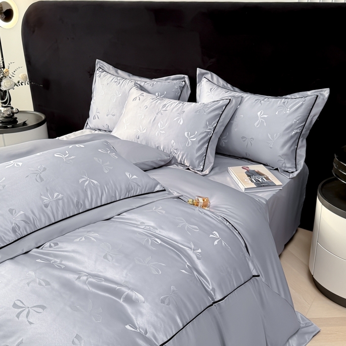 91家纺网 家纺一手货源 找家纺 狂想家 2025春夏新款亮丝提花系列四件套 伊莎高级灰