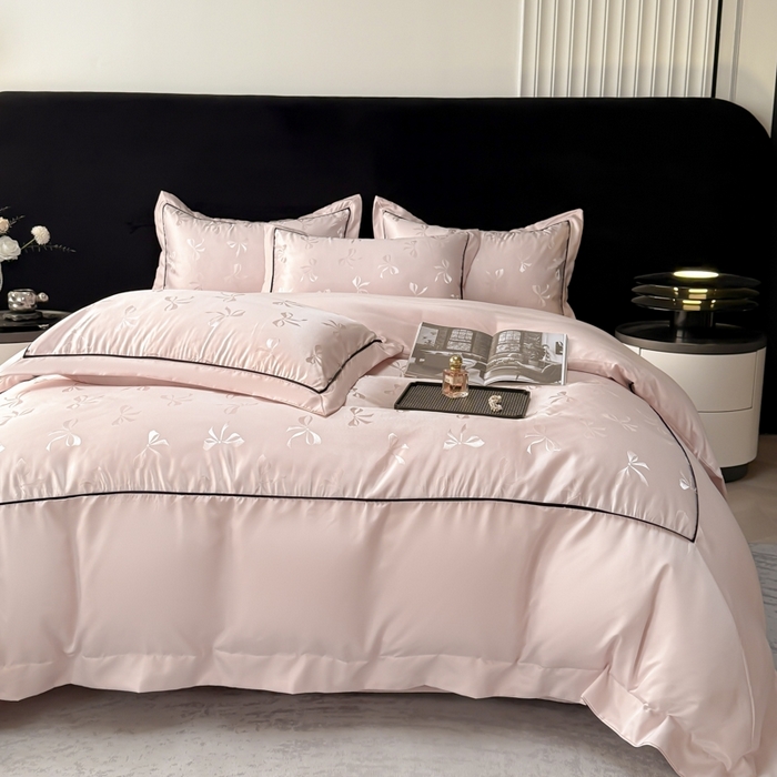 91家纺网 家纺一手货源 找家纺 狂想家 2025春夏新款亮丝提花系列四件套 伊莎轻奢粉