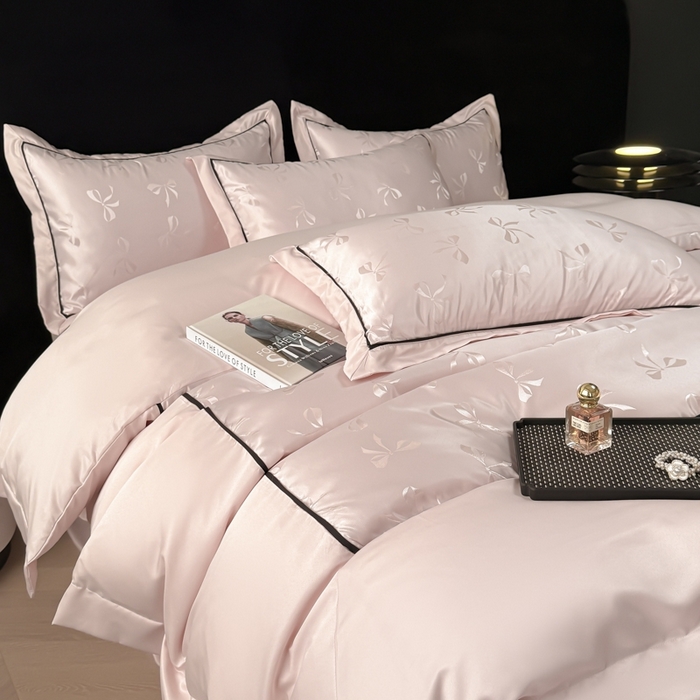 91家纺网 家纺一手货源 找家纺 狂想家 2025春夏新款亮丝提花系列四件套 伊莎轻奢粉