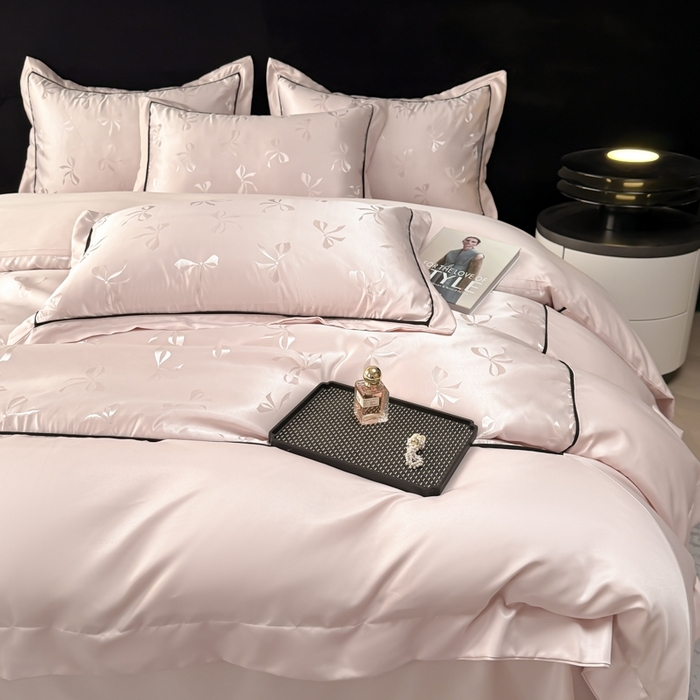 91家纺网 家纺一手货源 找家纺 狂想家 2025春夏新款亮丝提花系列四件套 伊莎轻奢粉