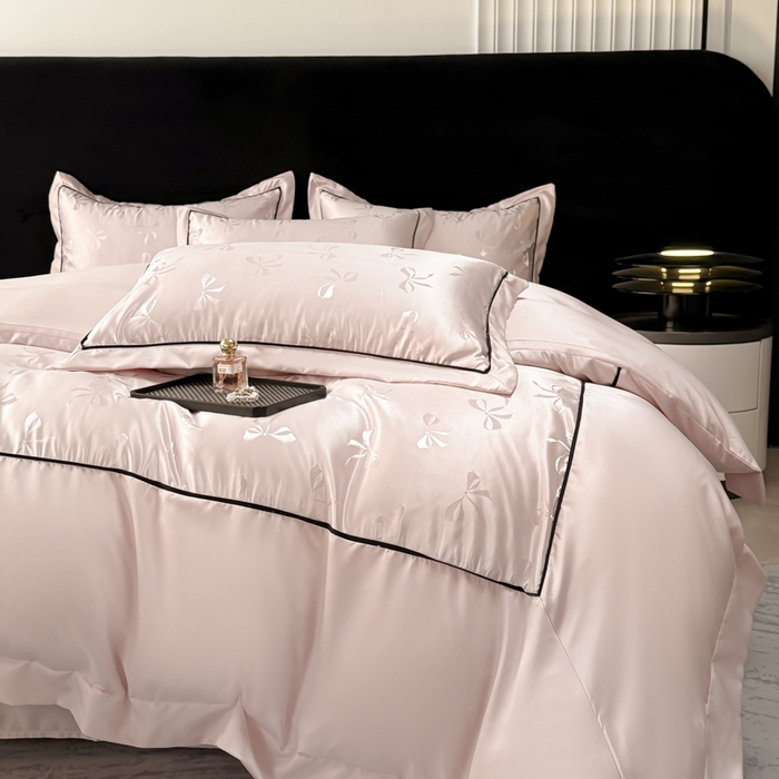 91家纺网 家纺一手货源 找家纺 狂想家 2025春夏新款亮丝提花系列四件套 伊莎轻奢粉