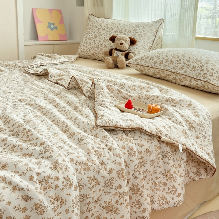 91家纺网 家纺一手货源 找家纺 慕尚家纺 2025新款全棉纯棉双层纱夏被夏凉被空调被四件套 觅春