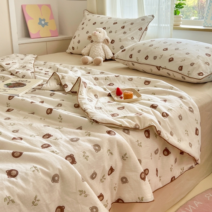 91家纺网 家纺一手货源 找家纺 慕尚家纺 2025新款全棉纯棉双层纱夏被夏凉被空调被四件套 皮卡熊