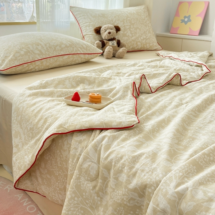 91家纺网 家纺一手货源 找家纺 慕尚家纺 2025新款全棉纯棉双层纱夏被夏凉被空调被四件套 山茶-米黄