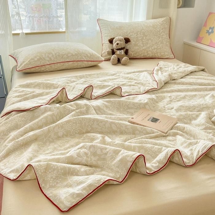 91家纺网 家纺一手货源 找家纺 慕尚家纺 2025新款全棉纯棉双层纱夏被夏凉被空调被四件套 山茶-米黄