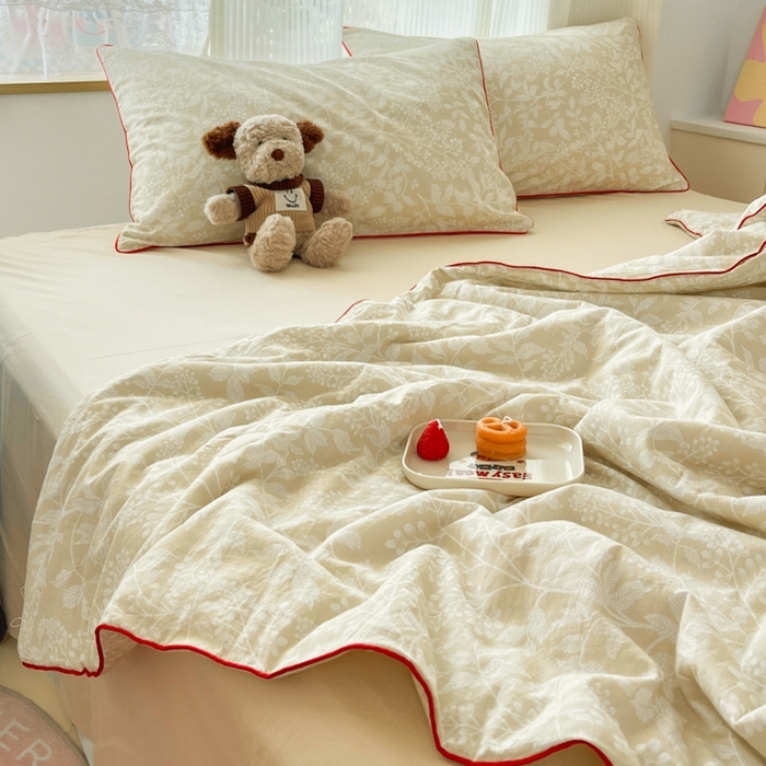 91家纺网 家纺一手货源 找家纺 慕尚家纺 2025新款全棉纯棉双层纱夏被夏凉被空调被四件套 山茶-米黄