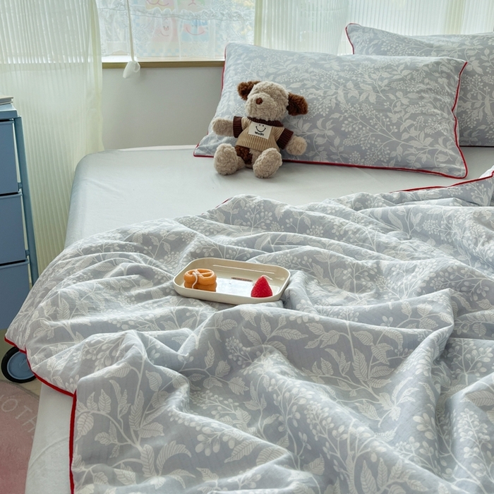 91家纺网 家纺一手货源 找家纺 慕尚家纺 2025新款全棉纯棉双层纱夏被夏凉被空调被四件套 山茶-灰蓝