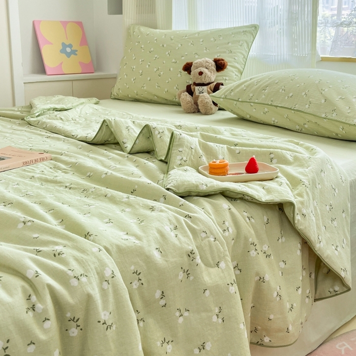 91家纺网 家纺一手货源 找家纺 慕尚家纺 2025新款全棉纯棉双层纱夏被夏凉被空调被四件套 樱花绿