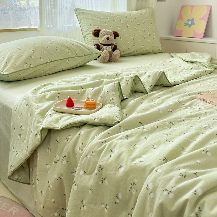 91家纺网 家纺一手货源 找家纺 慕尚家纺 2025新款全棉纯棉双层纱夏被夏凉被空调被四件套 樱花绿