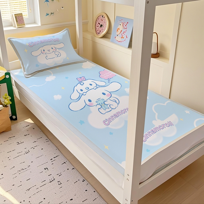 91家纺网 家纺一手货源 找家纺 博雅 2025春夏新款学生宿舍床三丽鸥冰丝凉席席子 云朵玉桂狗