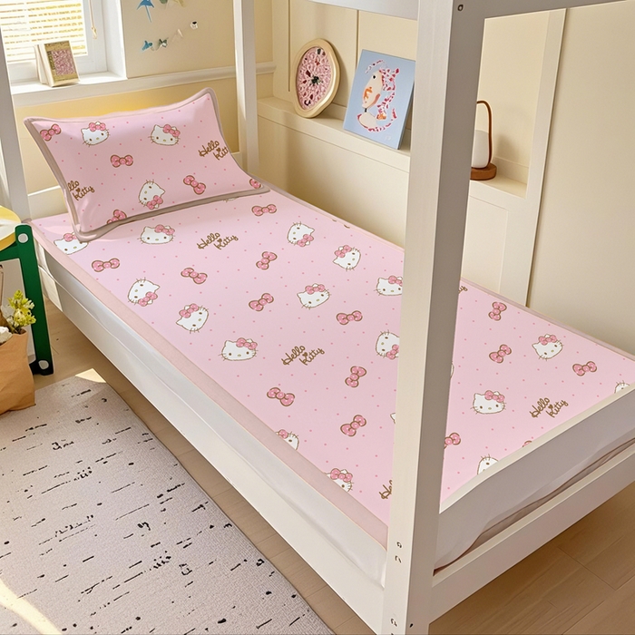 91家纺网 家纺一手货源 找家纺 博雅 2025春夏新款学生宿舍床三丽鸥冰丝凉席席子 蝴蝶结KT