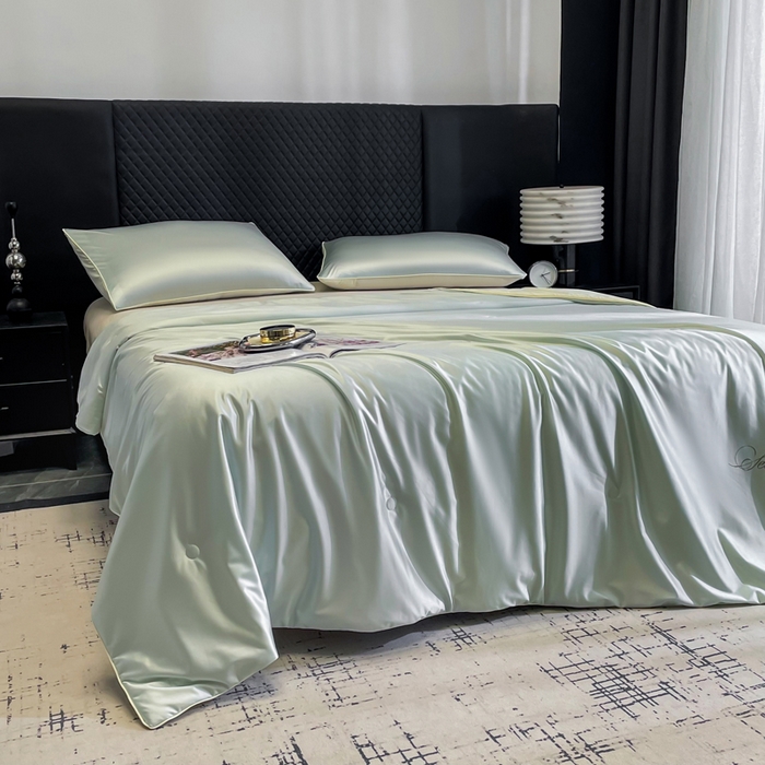 91家纺网 家纺一手货源 找家纺 佳居缘 2025春夏新款透爽冰肌7A抗菌美 肤锦氨夏被夏凉被空调被 湖水蓝