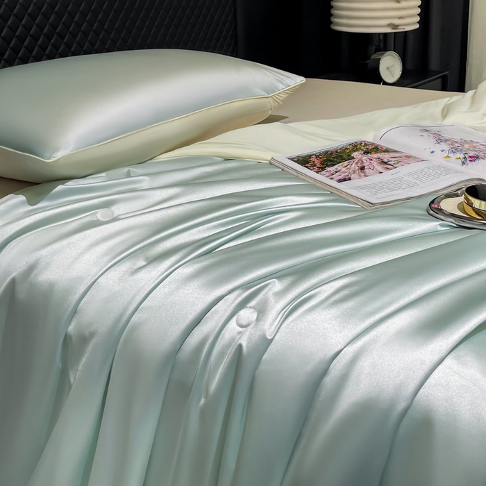 91家纺网 家纺一手货源 找家纺 佳居缘 2025春夏新款透爽冰肌7A抗菌美 肤锦氨夏被夏凉被空调被 湖水蓝