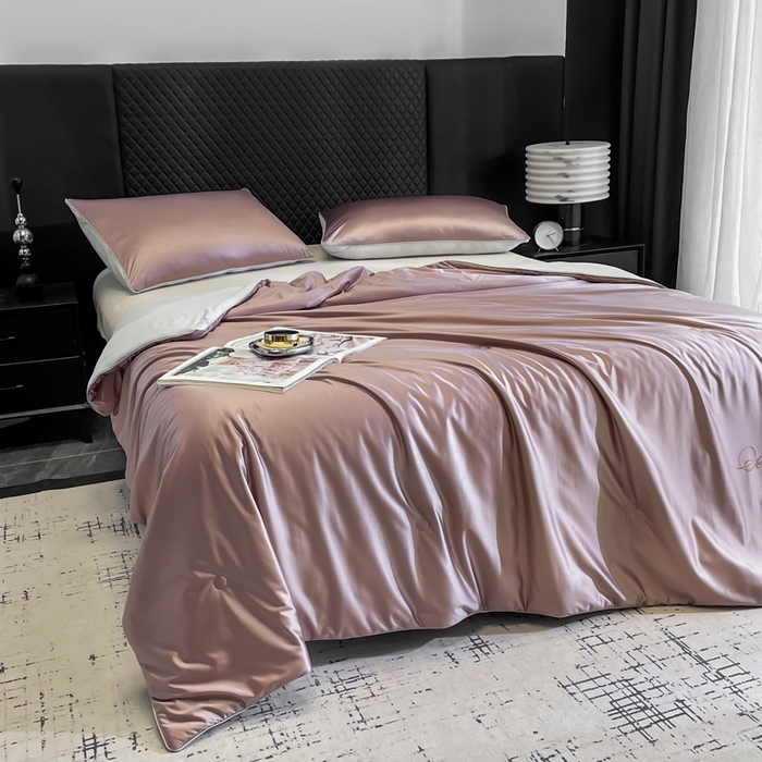 91家纺网 家纺一手货源 找家纺 佳居缘 2025春夏新款透爽冰肌7A抗菌美 肤锦氨夏被夏凉被空调被 樱草紫