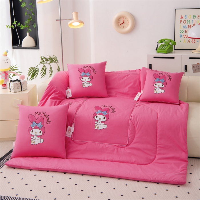 91家纺网 家纺一手货源 找家纺 照世家纺 2025新款全棉纯棉三丽鸥抱枕被【券后控价不低于：78/99/129/149/179】 美乐蒂