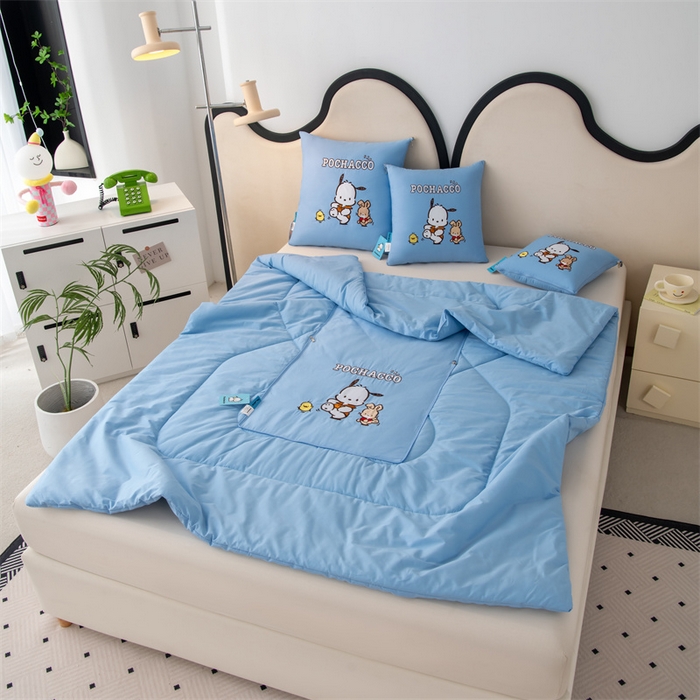 91家纺网 家纺一手货源 找家纺 照世家纺 2025新款全棉纯棉三丽鸥抱枕被【券后控价不低于：78/99/129/149/179】 帕恰狗-蓝