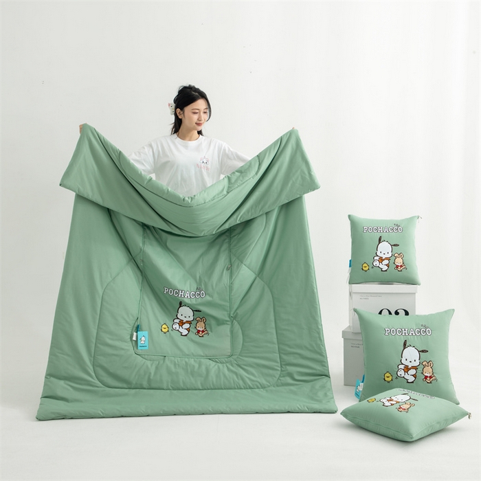 照世家纺 2025新款全棉纯棉三丽鸥抱枕被【券后控价不低于：78/99/129/149/179】 帕恰狗-绿