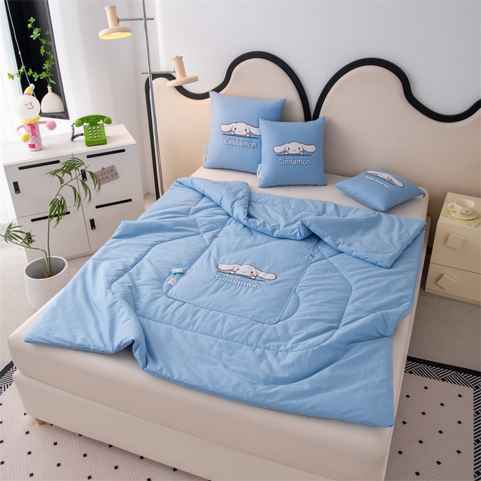 91家纺网 家纺一手货源 找家纺 照世家纺 2025新款全棉纯棉三丽鸥抱枕被【券后控价不低于：78/99/129/149/179】 玉桂狗