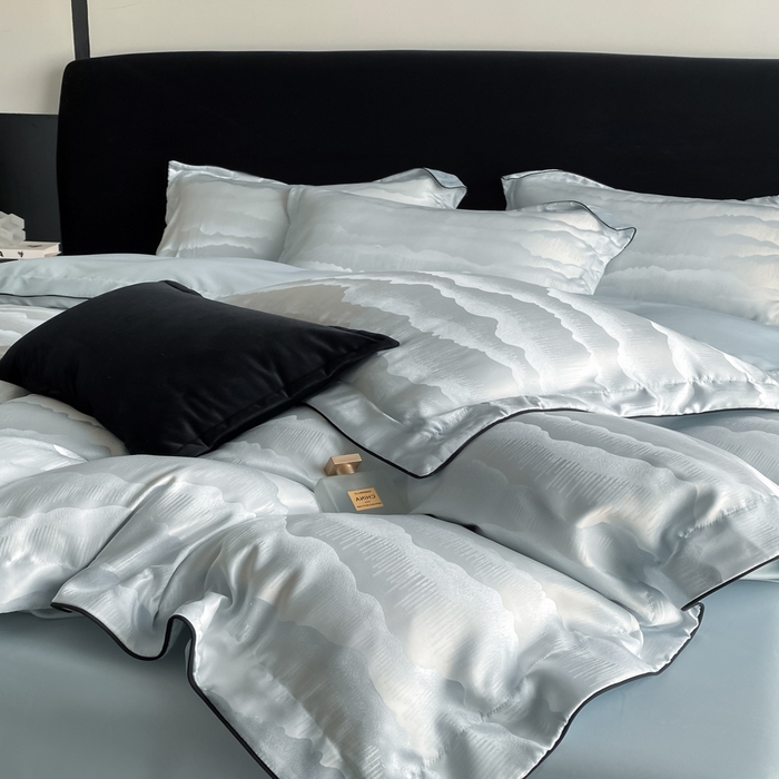 91家纺网 家纺一手货源 找家纺 爱彼家纺 2025夏季新款高端水洗冰丝提花四件套 山水画烟波蓝