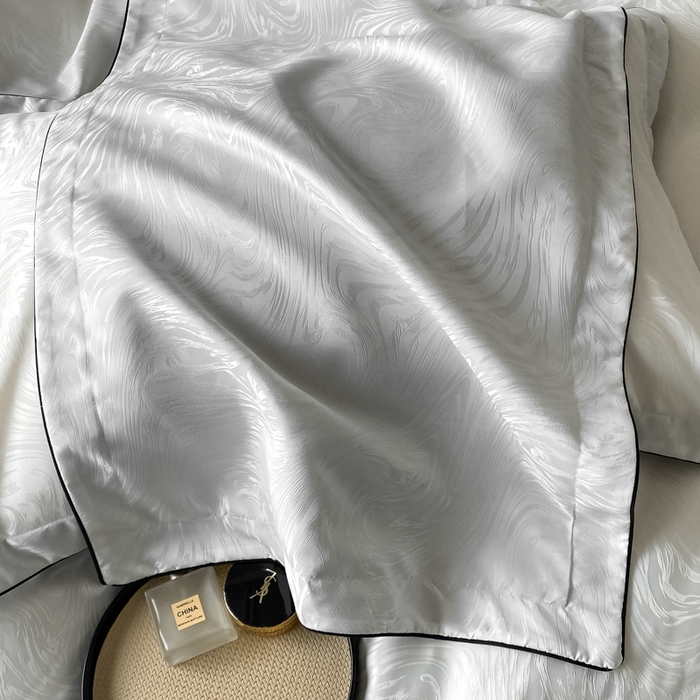 91家纺网 家纺一手货源 找家纺 爱彼家纺 2025夏季新款高端水洗冰丝提花四件套 知夏珍珠白+灰