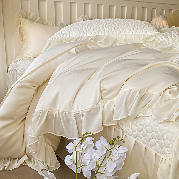 91家纺网 家纺一手货源 找家纺 花香四季家纺 2025新款天丝棉床裙款四件套-倾城 倾城-白