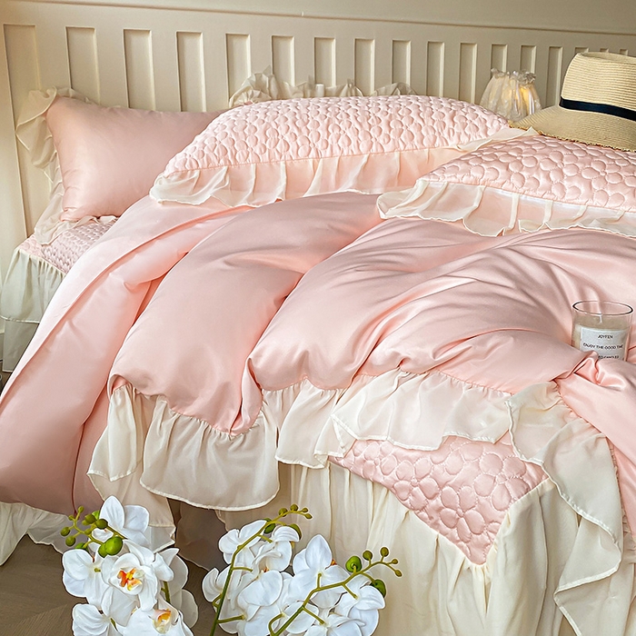 91家纺网 家纺一手货源 找家纺 花香四季家纺 2025新款天丝棉床裙款四件套-倾城 倾城-粉