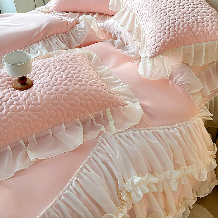 91家纺网 家纺一手货源 找家纺 花香四季家纺 2025新款天丝棉床裙款四件套-倾城 倾城-粉