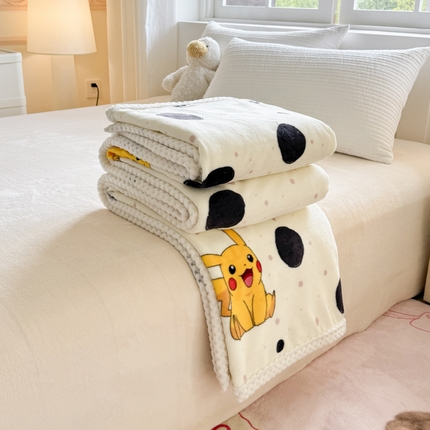 91家纺网 家纺一手货源 找家纺 徕米家居  2025新款羊羔绒毯子毛毯 波点皮卡丘