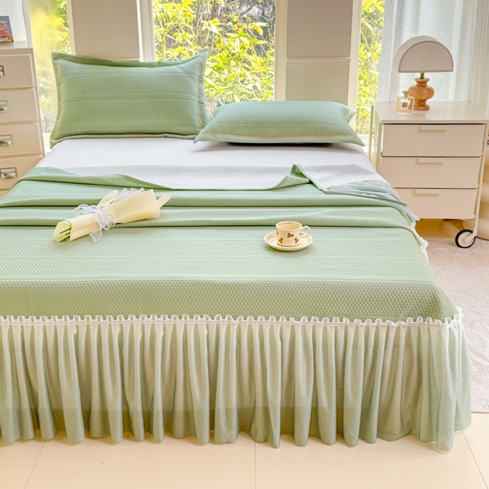 91家纺网 家纺一手货源 找家纺 慧菲 2025新款渐变床裙PE高分子凉感席床裙凉席三件套  水波绿