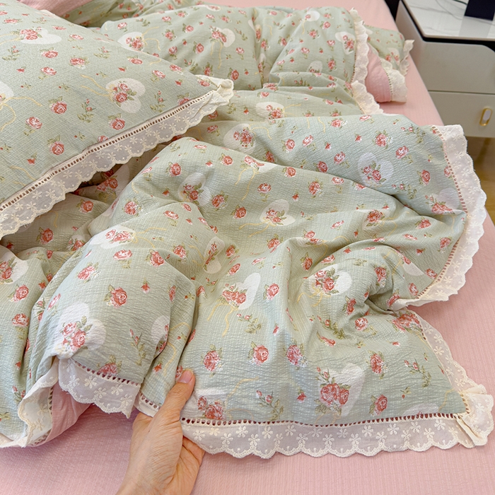 91家纺网 家纺一手货源 找家纺 竹合家纺 2025新款云感皱皱四件套-镂空花边款法式 花边款-情人恰恰